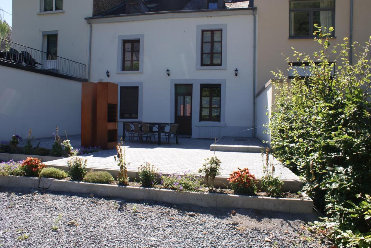 Villa Cafe Du Pecheurs Bouillon Exterior foto