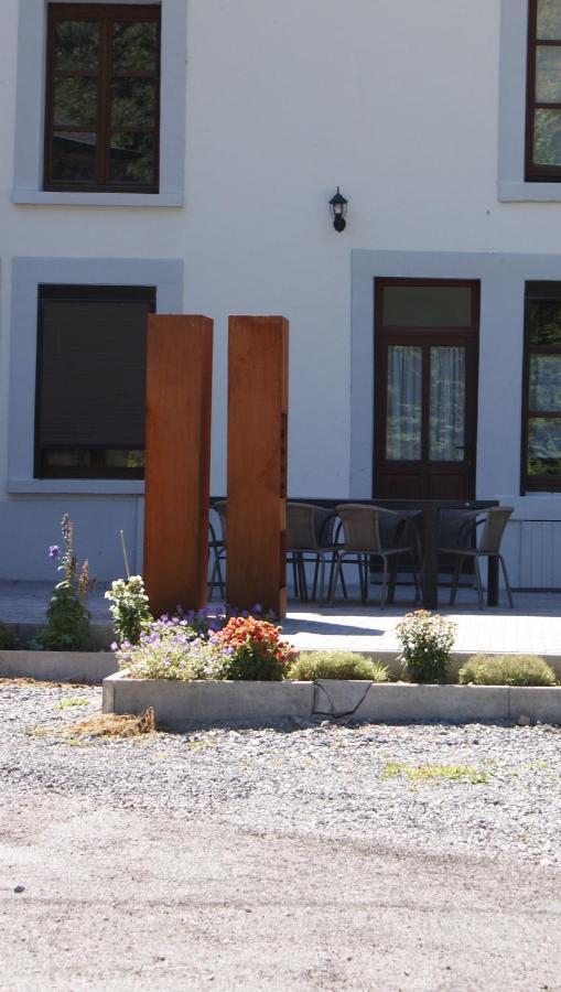 Villa Cafe Du Pecheurs Bouillon Exterior foto